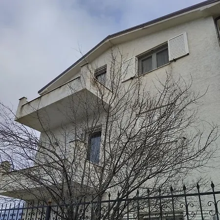 Beautiful 1-bed House In Tatil Evi